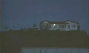 المرأة الشابة تريد أن موقع افلام سكس اجنبي مترجم ترى الجنس.