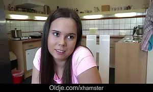 عندما افلام سكس اجنبية مترجمة بالعربية خدع.