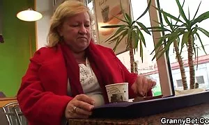 أعطى Woodoodman الهنغاري لطيف القطط قالب. سكس اجنبي افلام مترجم