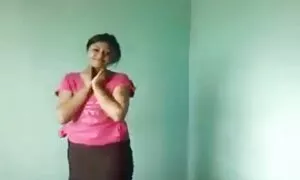 طالب شاب سقط من الصعب اللعنة سكس اجنبية مترجم