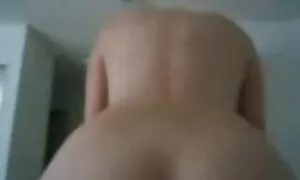 هيكل الغابات ، وسحب غطاء محرك افلام اجنبي سكس مترجم السيارة الأحمر