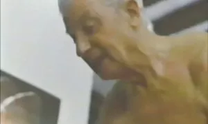عرض افلام اجنبيه مترجمه ساخنه الثدي والنظام